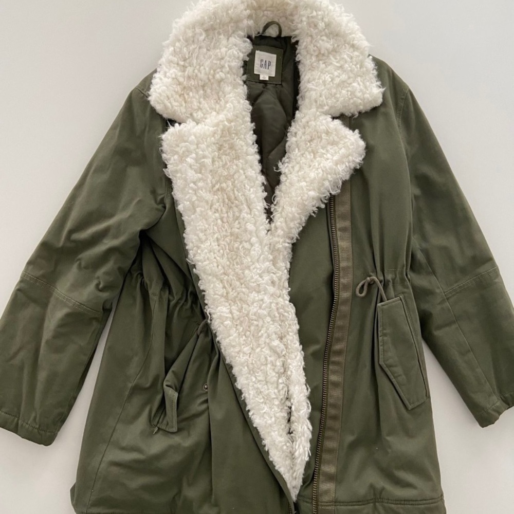 Gap Green women’s coat